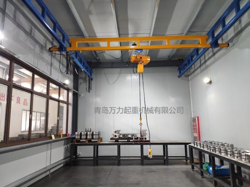 懸掛式起重機
